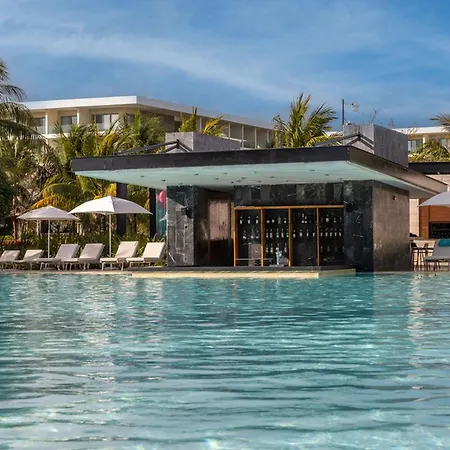 Grand Palladium Select Costa Mujeres-3
